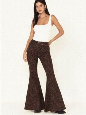 Shyanne Paisley Print Super Flare Jeans Size 28